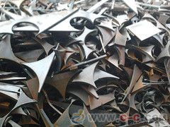 大量优质废钢